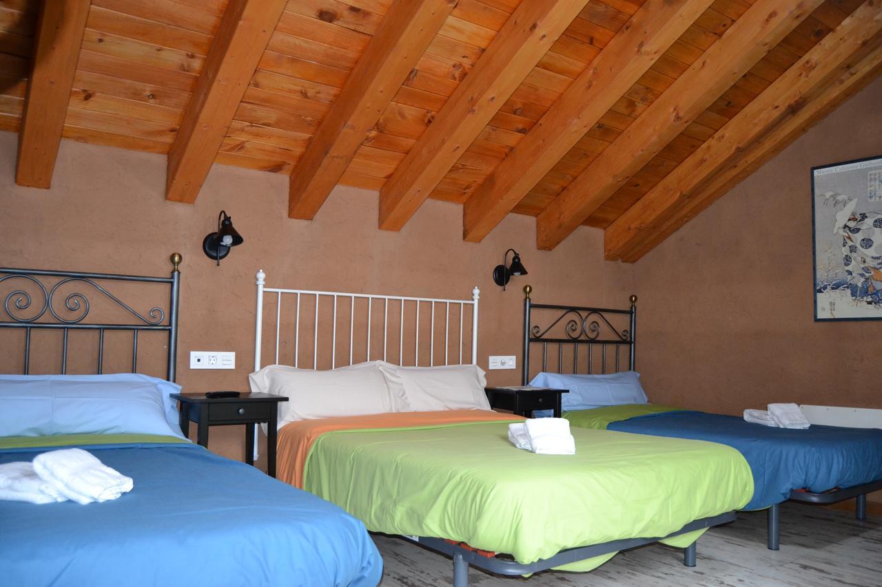 El Trasgu De Foncebadon Hotel Exterior photo